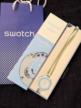 AP x Swatch Royal Pop - Blaue Acht